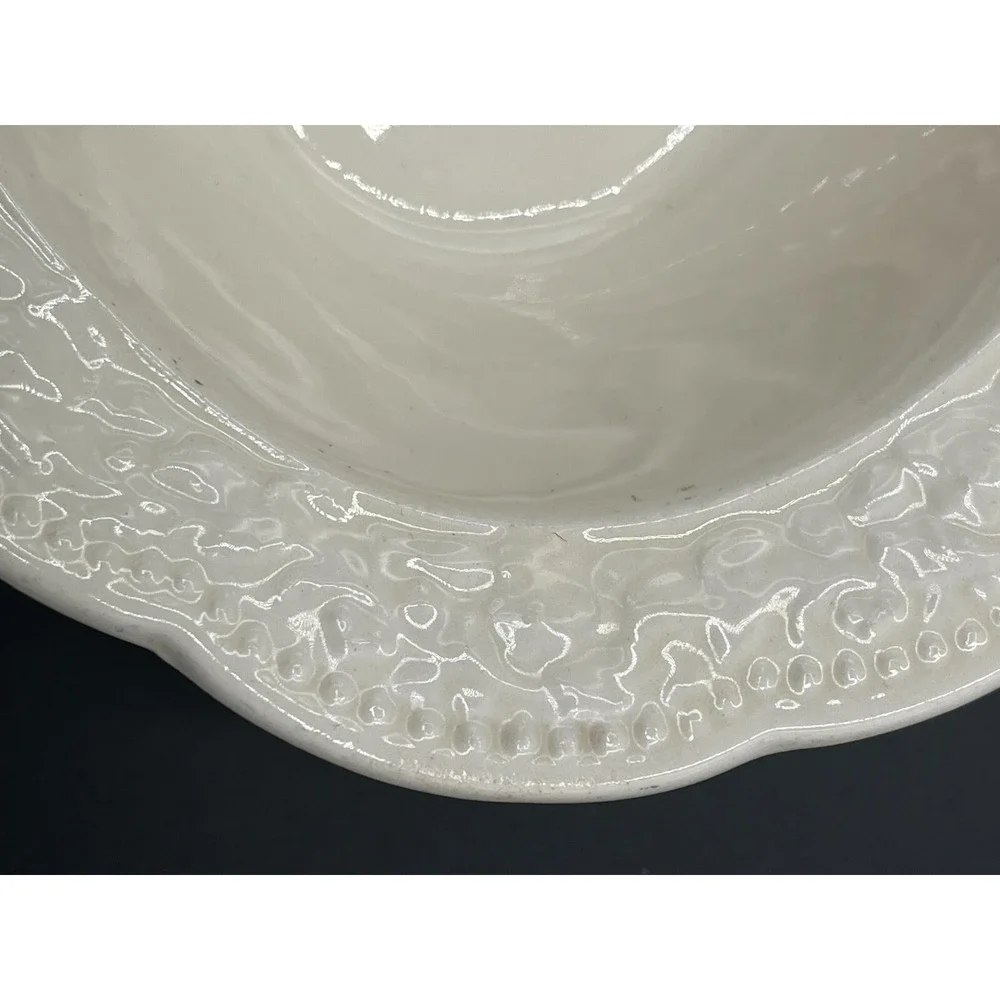 VINTAGE Edwin M‎ Knowles China Co USA CremeLace Serving Bowl. Marked 1933